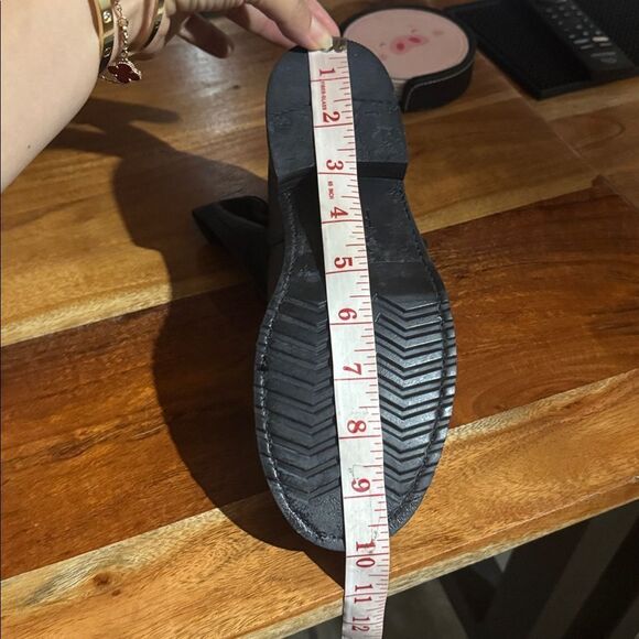 NWOB Frye Veronica Short Women's Black Grain Leather Western Moto Boot Size 5.5 - Picture 11 of 11